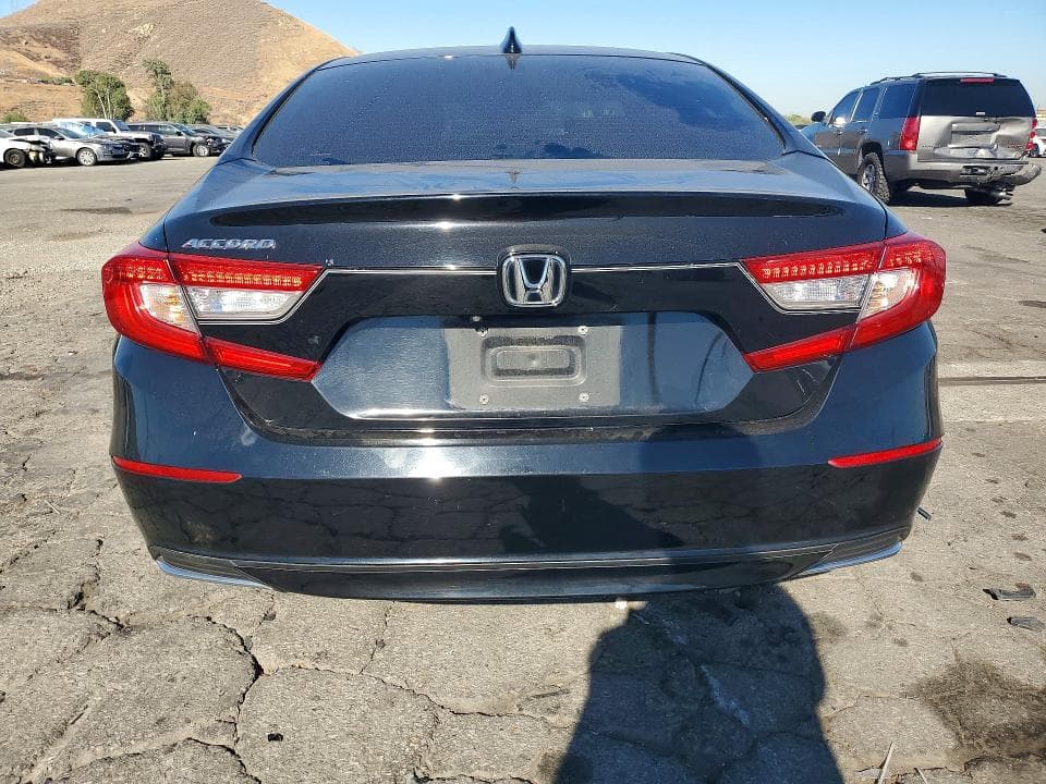 2019 HONDA ACCORD LX 6