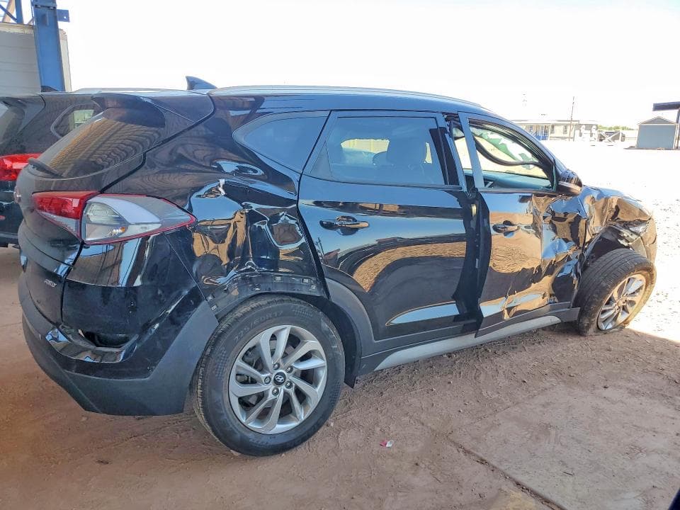 2017 HYUNDAI TUCSON SE PLUS 3