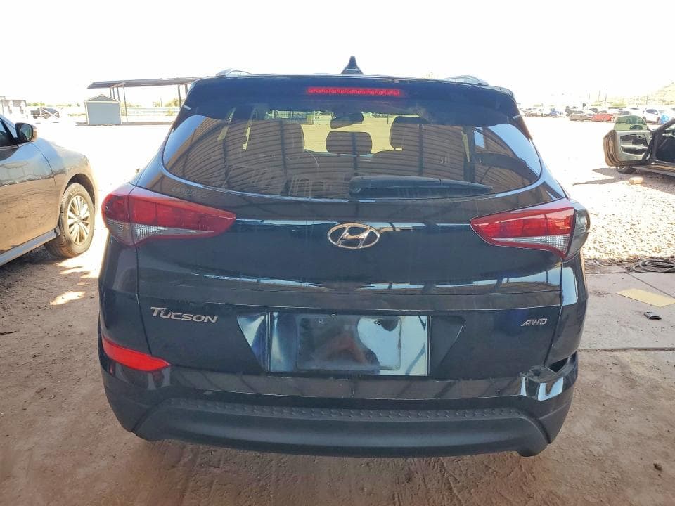 2017 HYUNDAI TUCSON SE PLUS 6