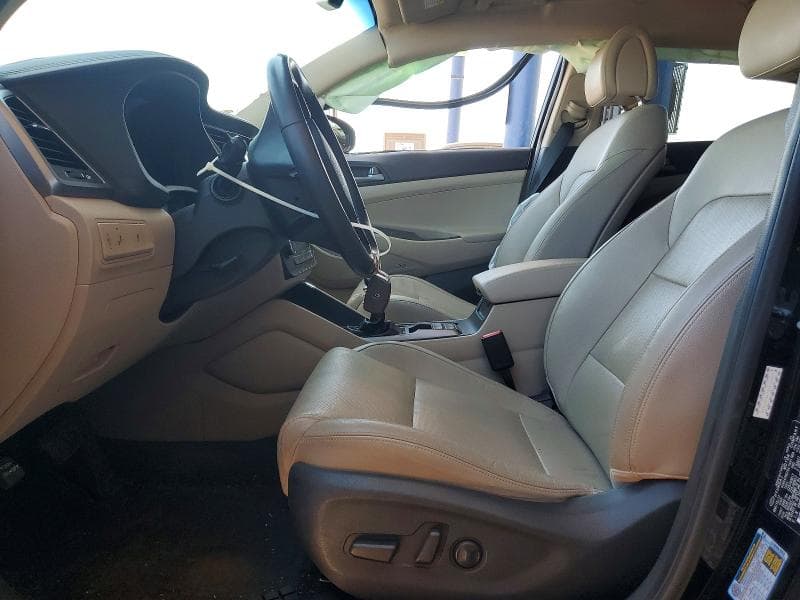 2017 HYUNDAI TUCSON SE PLUS 7