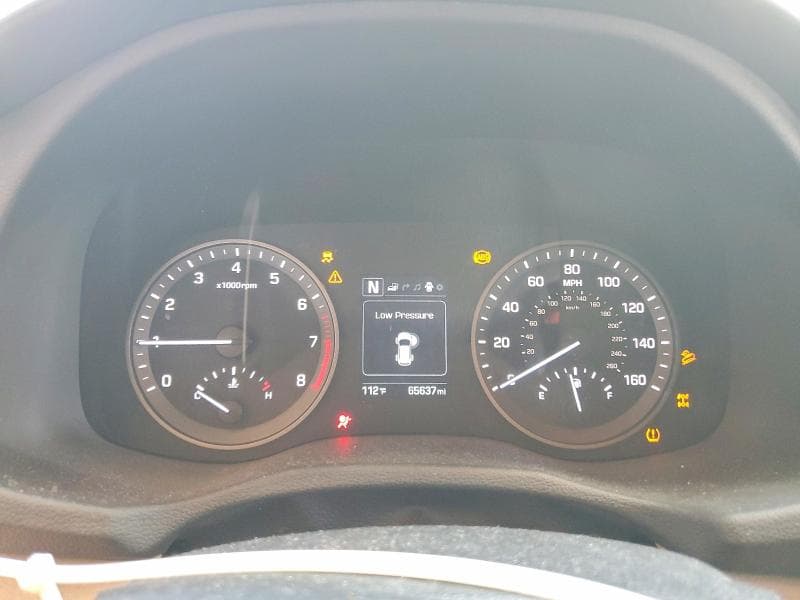 2017 HYUNDAI TUCSON SE PLUS 9