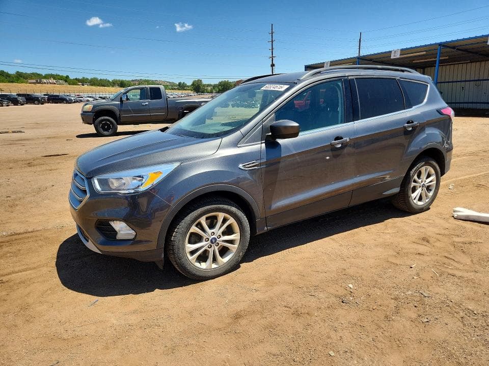 2018 FORD ESCAPE SE SE - 1