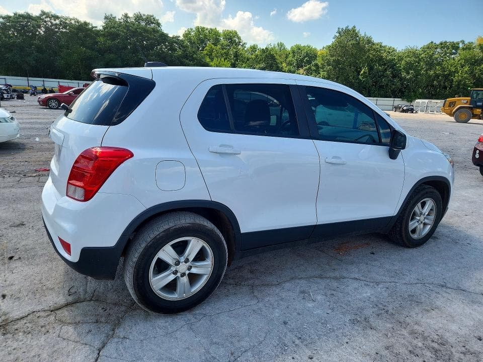 2020 CHEVROLET TRAX LS 3
