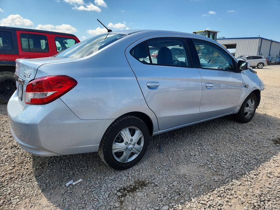 2018 MITSUBISHI MIRAGE G4 ES 3