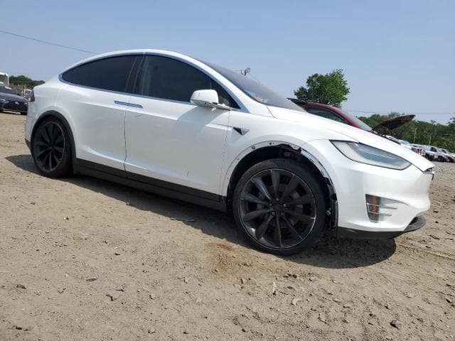 2017 TESLA MODEL X 4