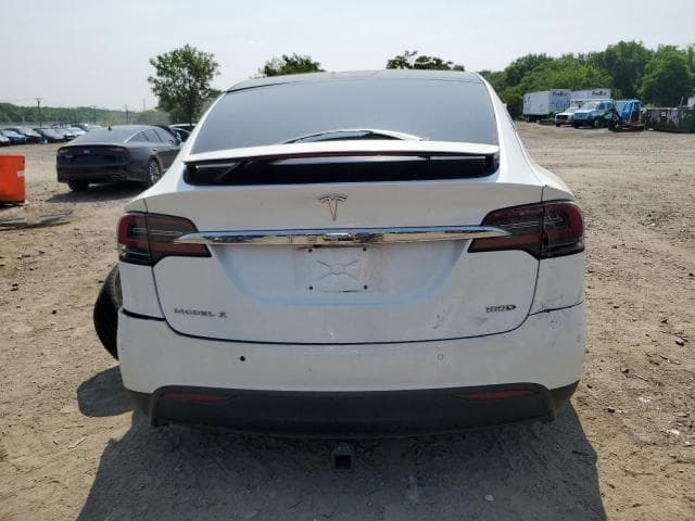 2017 TESLA MODEL X 6