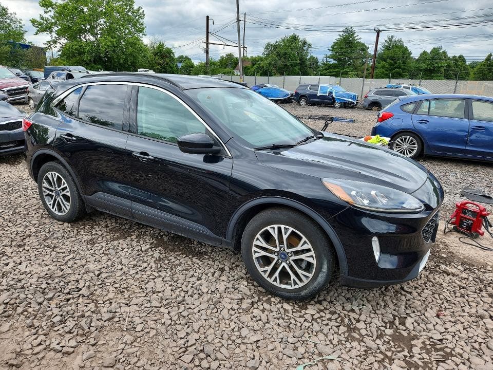 2020 FORD ESCAPE SEL 4