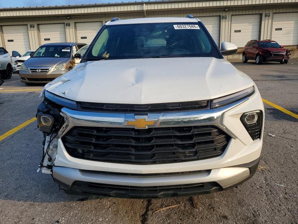 2024 CHEVROLET TRAILBLAZER LT LT 5