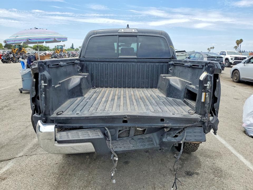 2023 TOYOTA TACOMA SR5 6