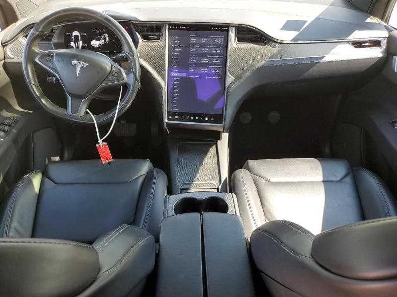 2018 TESLA MODEL X 8