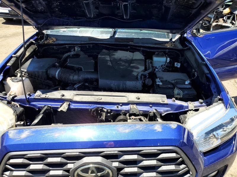 2022 TOYOTA TACOMA TRD OFF-ROAD 11