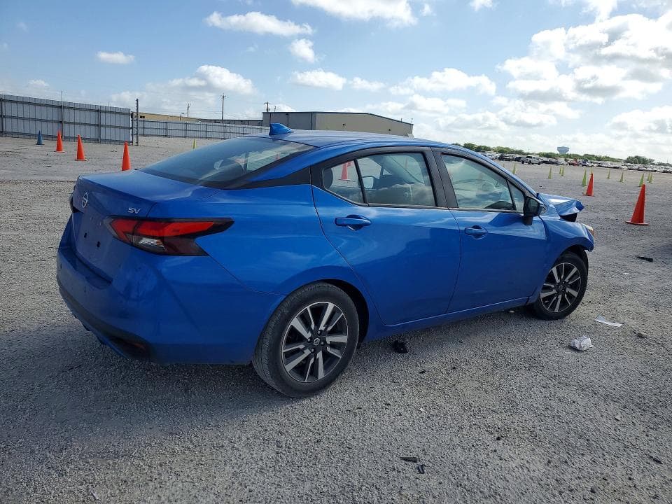 2021 NISSAN VERSA SV 3