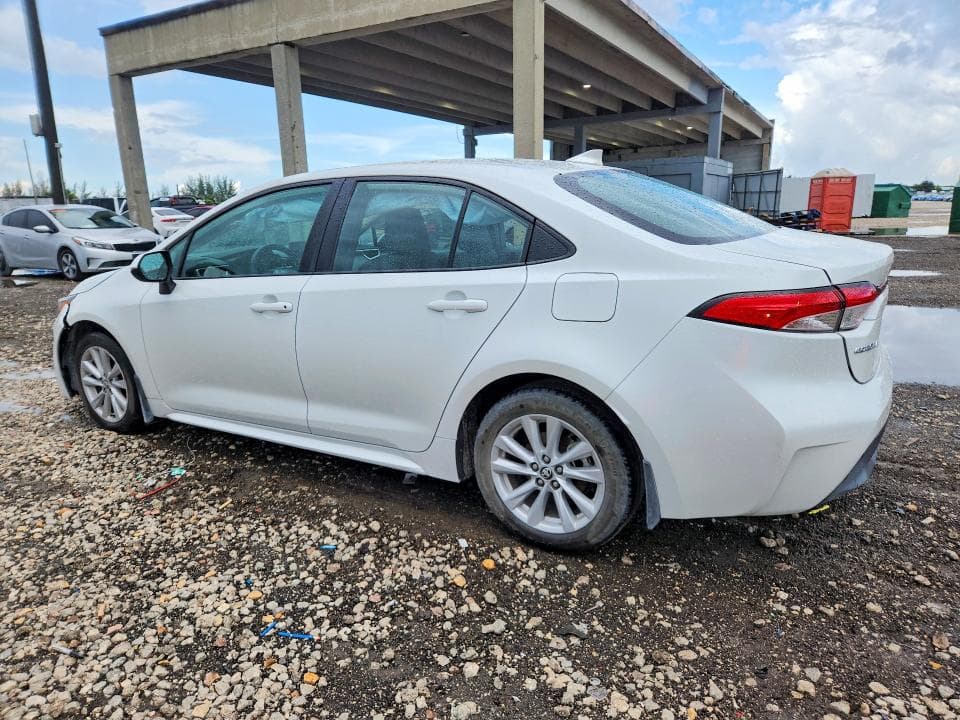 2025 TOYOTA COROLLA LE 2