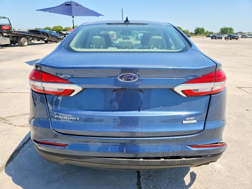 2019 FORD FUSION SE 6