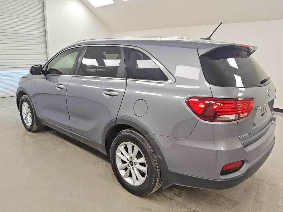 2020 KIA SORENTO LX 2