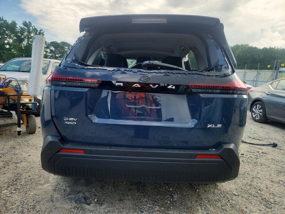 2026 TOYOTA RAV4 XLE PREMIUM 6
