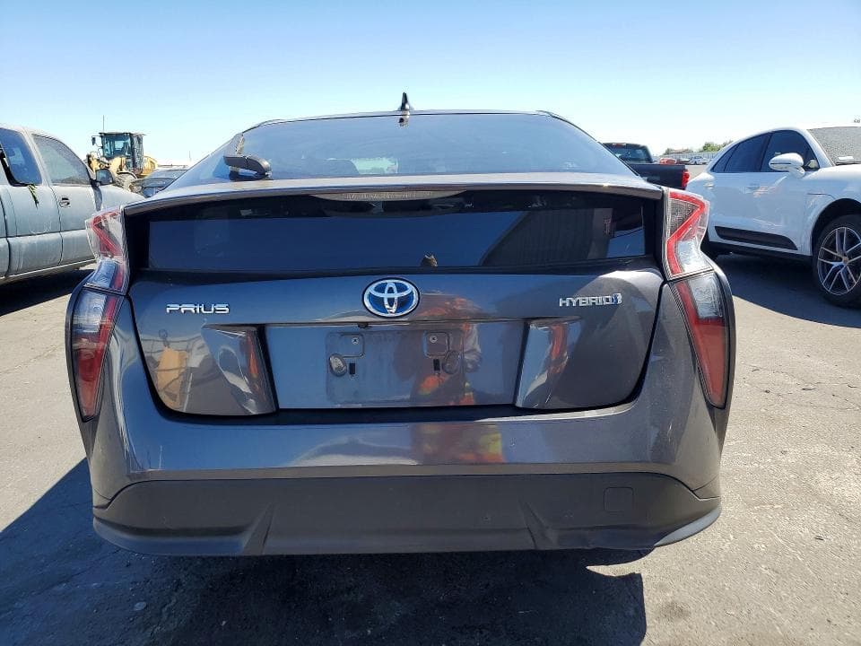 2017 TOYOTA PRIUS THREE TOURING 6