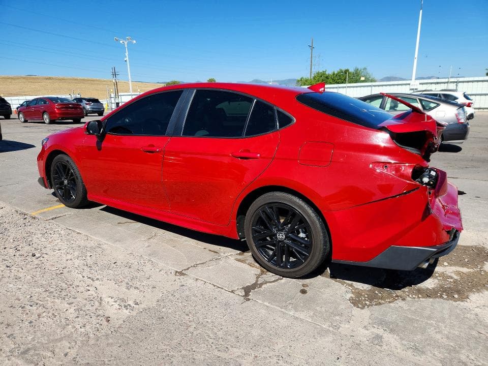 2025 TOYOTA CAMRY SE 2