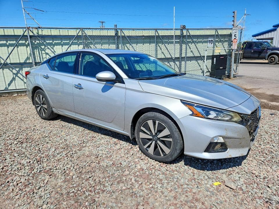 2021 NISSAN ALTIMA SL 4