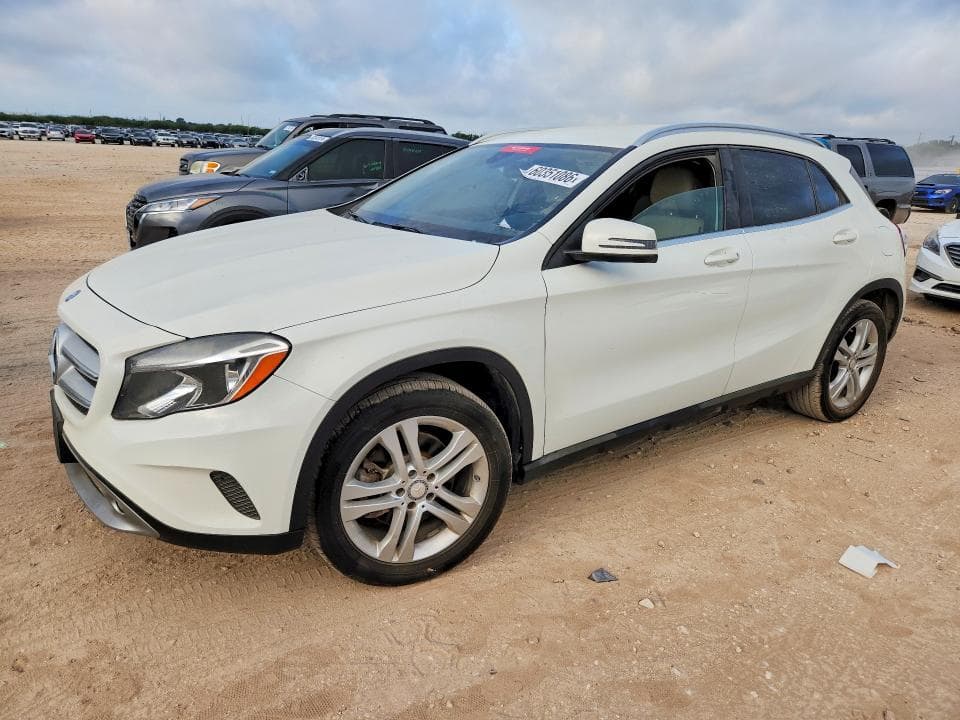 2017 MERCEDES-BENZ GLA 250 250 - 1