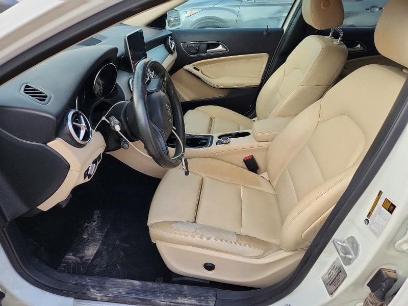 2017 MERCEDES-BENZ GLA 250 250 7