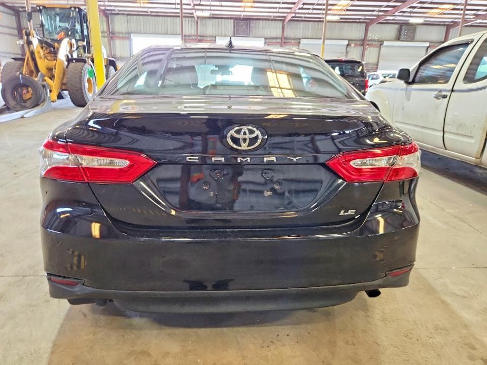 2019 TOYOTA CAMRY LE LE 6