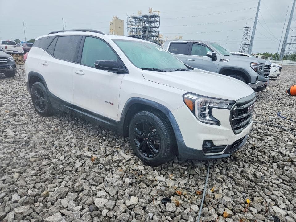 2022 GMC TERRAIN AT4 4
