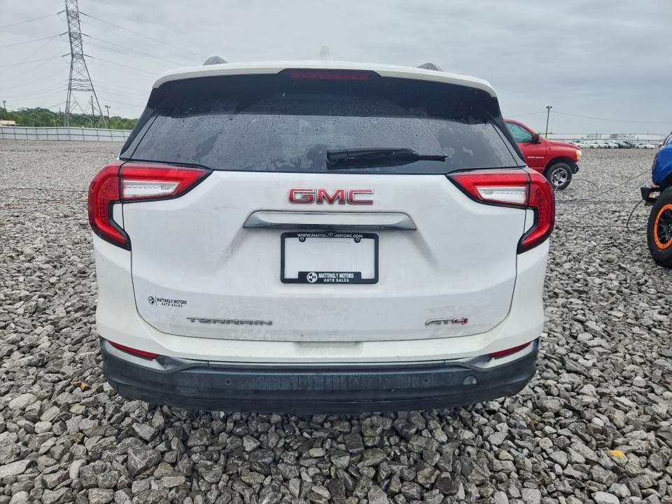 2022 GMC TERRAIN AT4 6