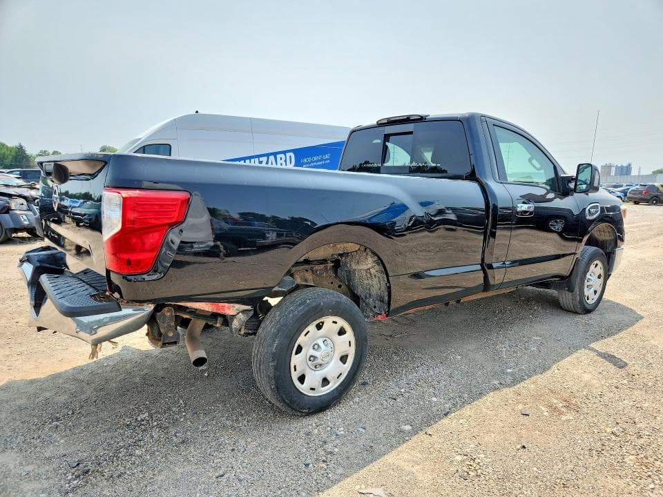 2018 NISSAN TITAN XD S/SV 3