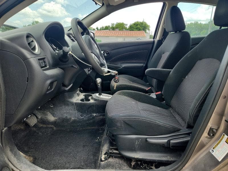 2017 NISSAN VERSA 1.6 SV 7