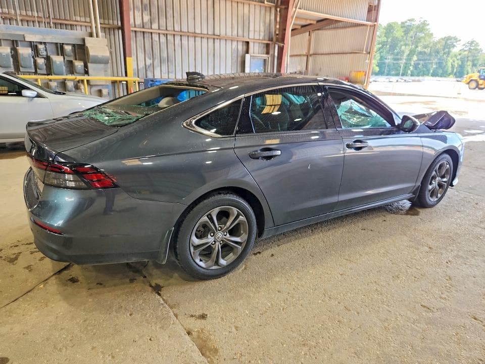 2024 HONDA ACCORD EX 3