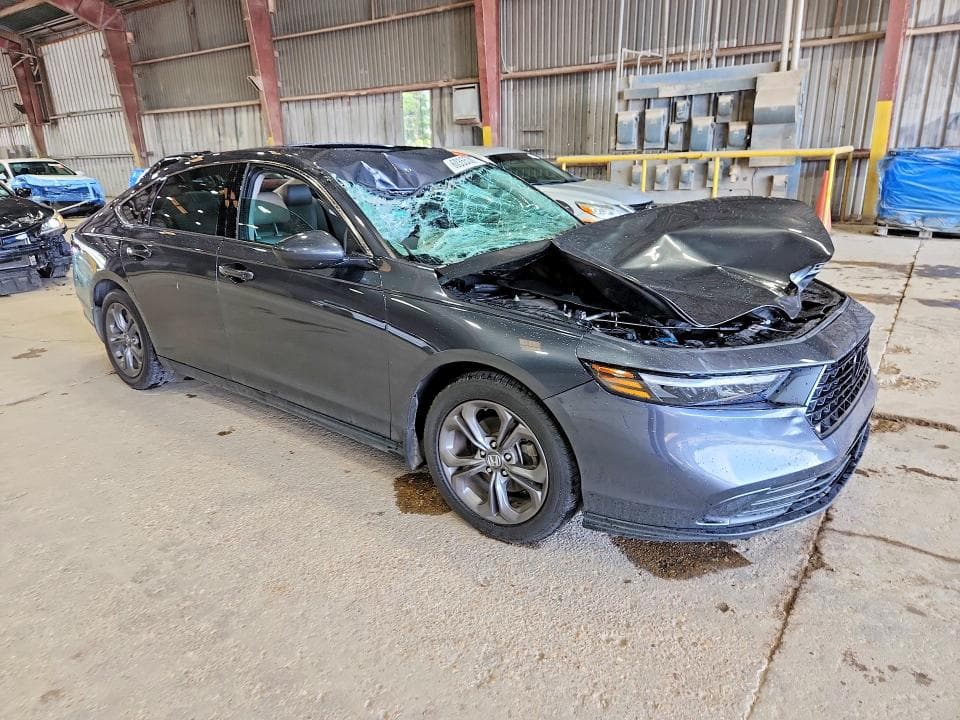 2024 HONDA ACCORD EX 4