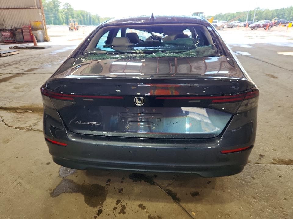 2024 HONDA ACCORD EX 6