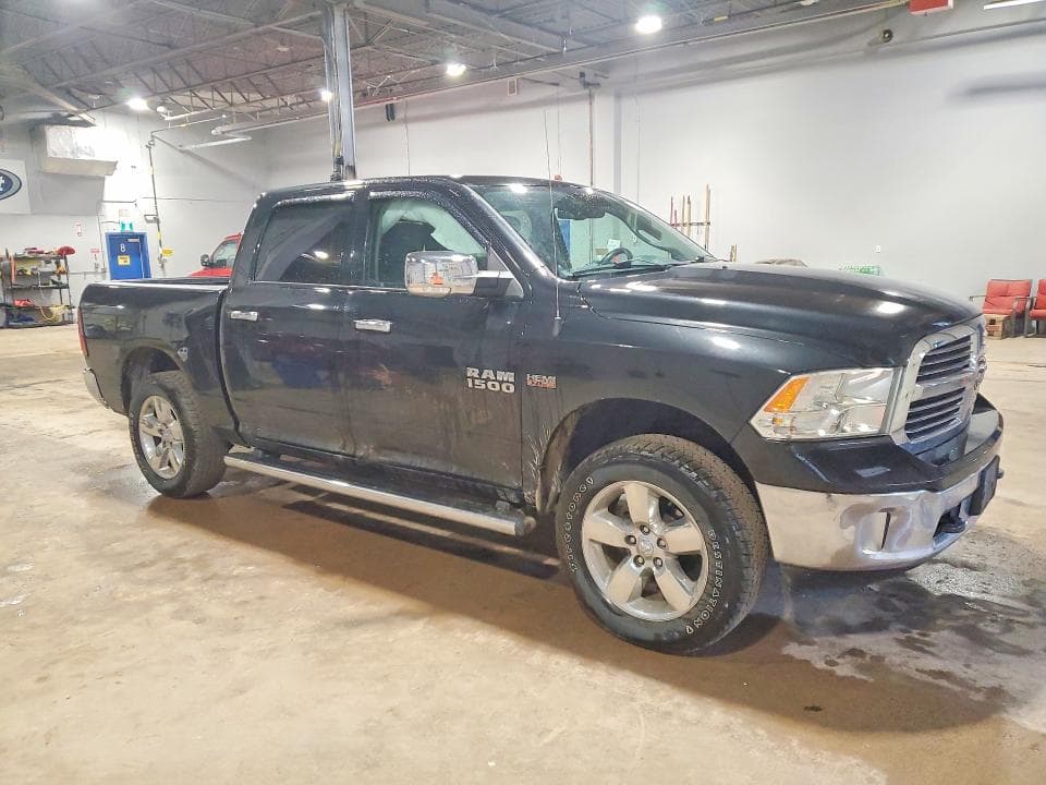 2017 RAM 1500 SLT SLT 4