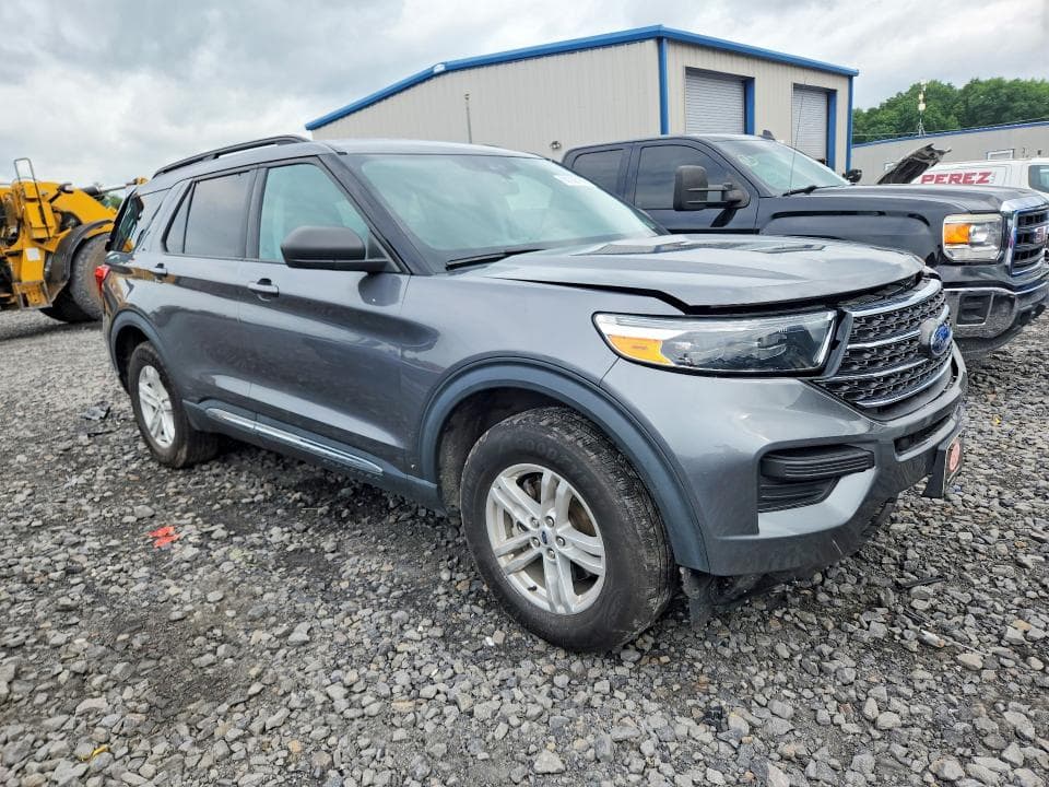 2022 FORD EXPLORER XLT 4