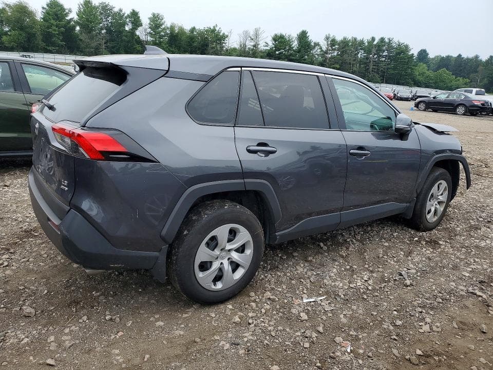2025 TOYOTA RAV4 LE 3