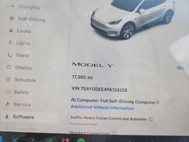 2023 TESLA MODEL Y 9