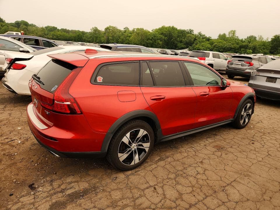 2020 VOLVO V60 CROSS COUNTRY T5 MOMENTUM T5 MOMENTUM 3