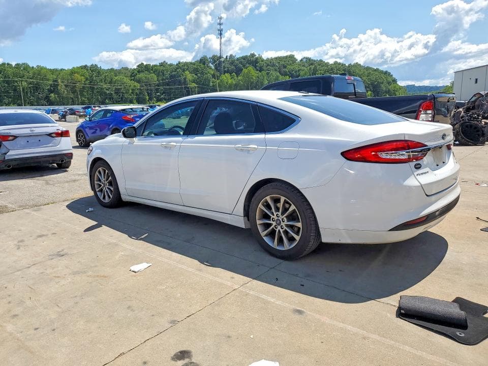 2017 FORD FUSION SE 2