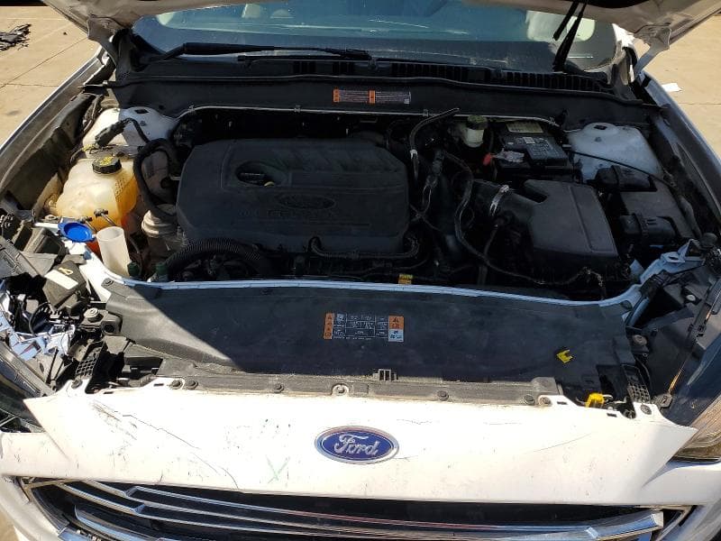 2017 FORD FUSION SE 11