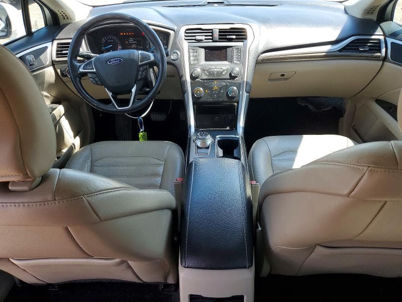 2017 FORD FUSION SE 8