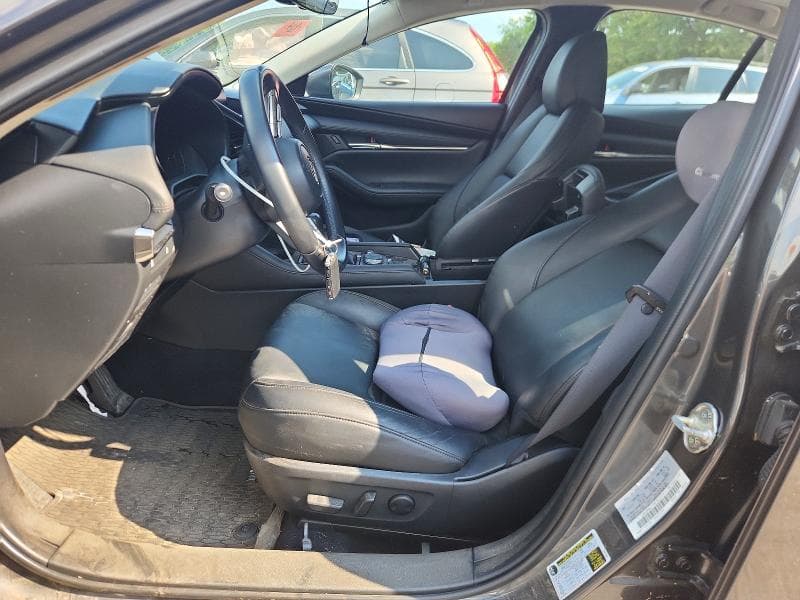 2021 MAZDA 3 PREFERRED 7