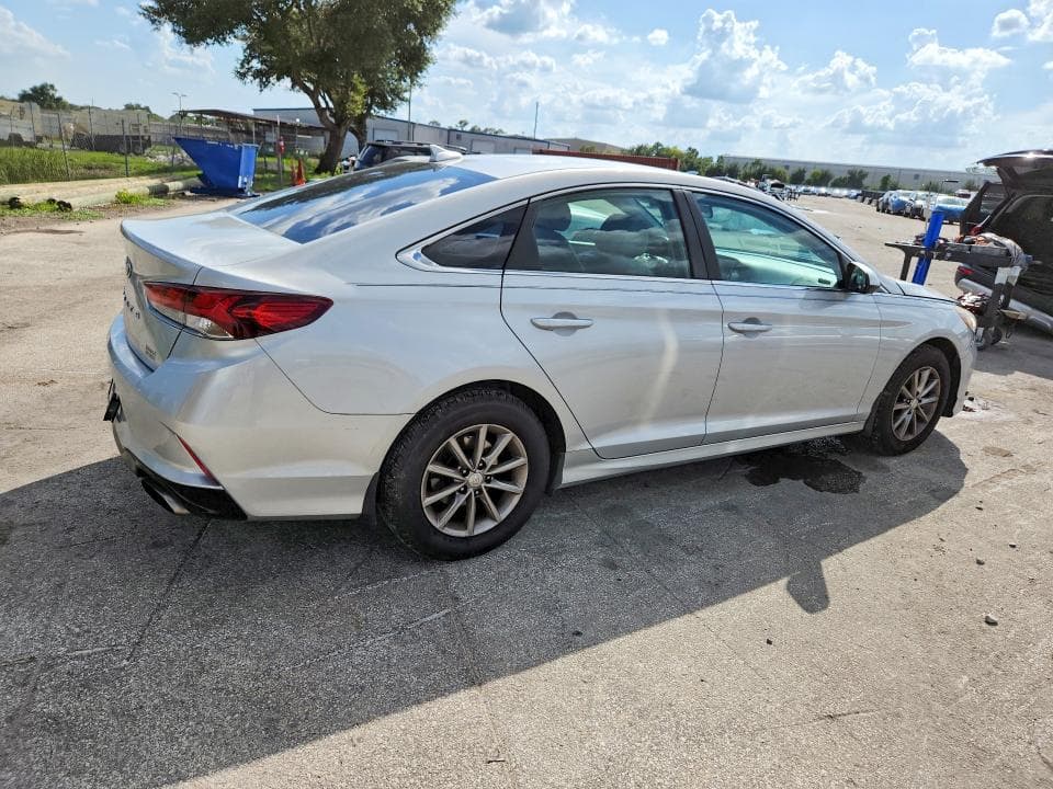 2019 HYUNDAI SONATA SE 3