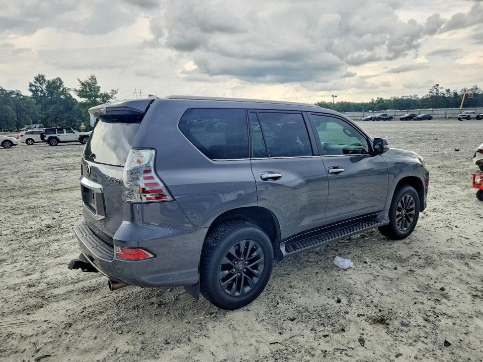 2023 LEXUS GX 460 3