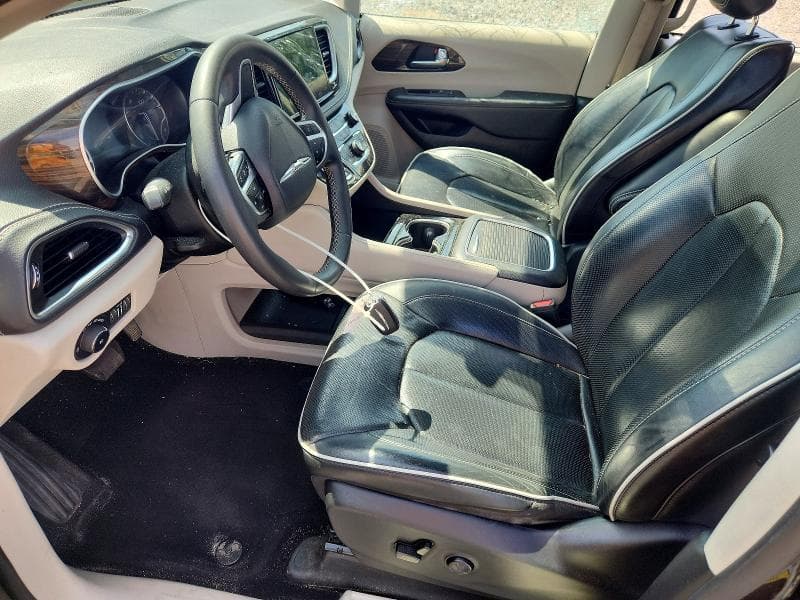 2023 CHRYSLER PACIFICA LIMITED 7