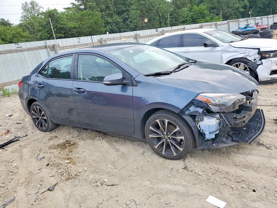 2018 TOYOTA COROLLA SE SE 4