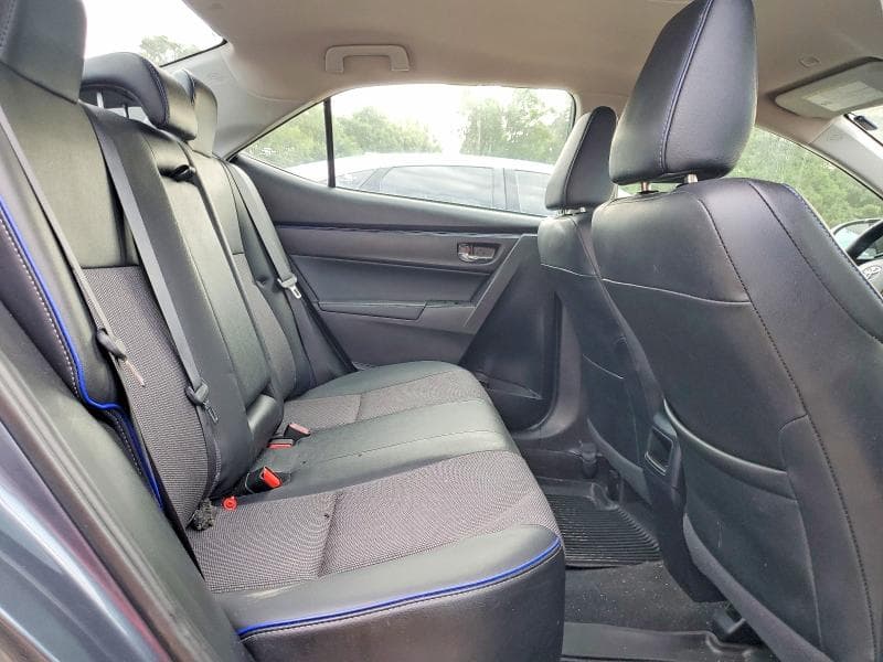 2018 TOYOTA COROLLA SE SE 10