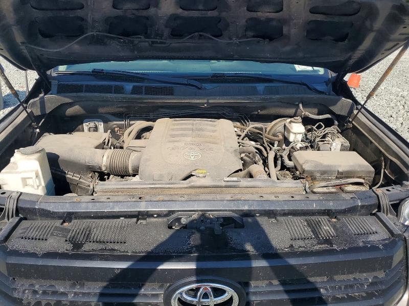 2017 TOYOTA TUNDRA SR SR 11