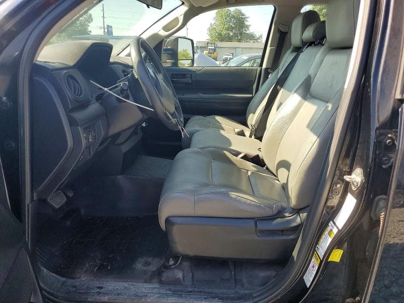 2017 TOYOTA TUNDRA SR SR 7