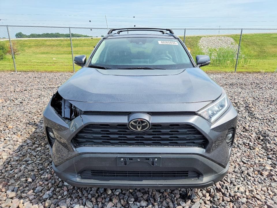 2020 TOYOTA RAV4 XLE PREMIUM 5